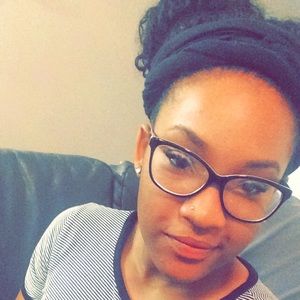 Meet your Posher, Danesha