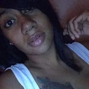 Meet your Posher, Nesha