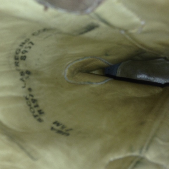 ❌SOLD❌Authentic Corral Embroidered Cowboy Boot - Picture 4 of 4