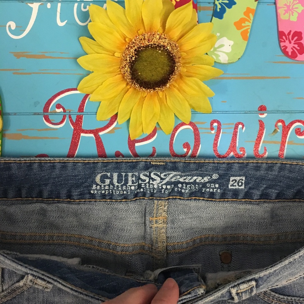 💙Like new Jean skirt by Guess💙 - Picture 5 of 8