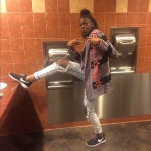 Meet your Posher, Tracey