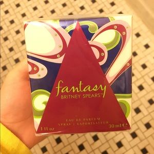 Fantasy - Britney Spears Perfume!