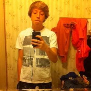 Meet your Posher, Hunter