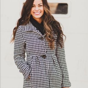 Bitten Houndstooth Coat by Sarah Jessica Parker