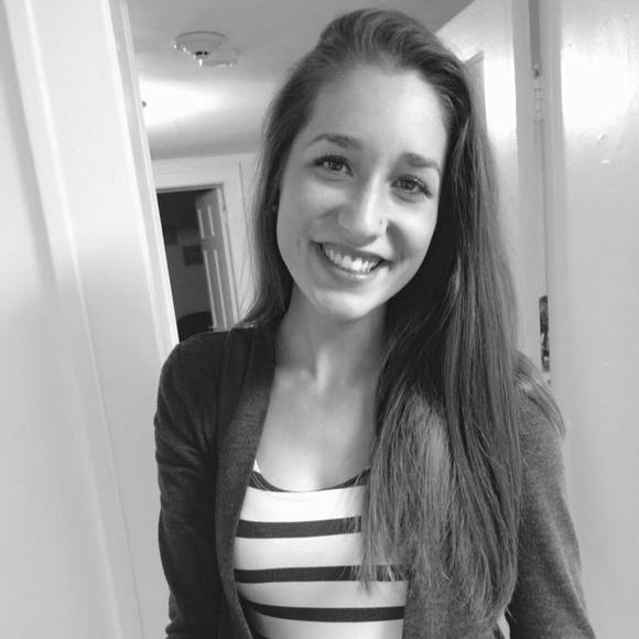Meet your Posher, Alexis - Picture 1 of 1