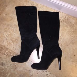Black suede boots