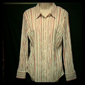 🏈 NWOT East 5th Brand Blouse