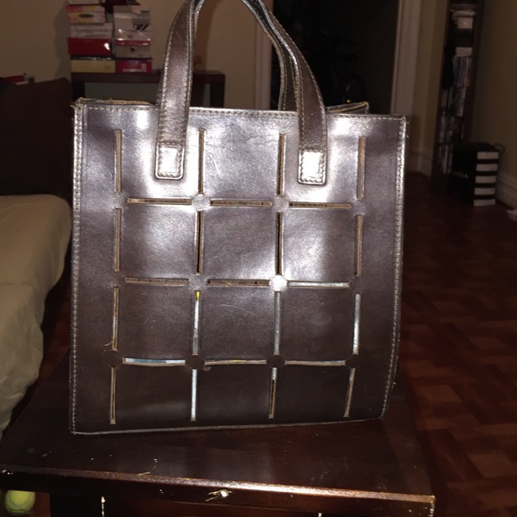 small hand bag - Picture 2 of 3