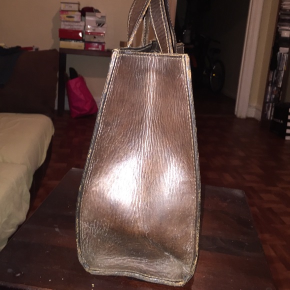small hand bag - Picture 3 of 3