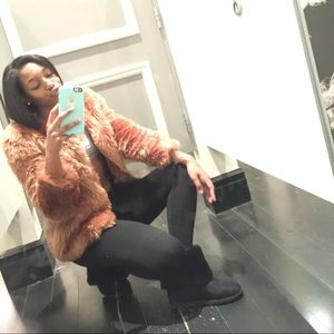 Meet your Posher, Hope