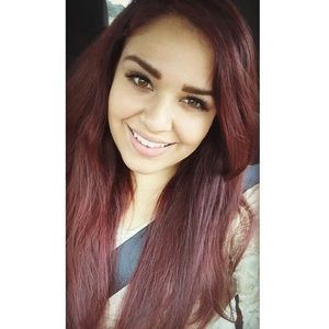 Meet your Posher, Monica