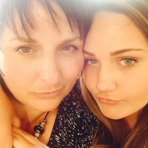 Meet your Posher, Carmen