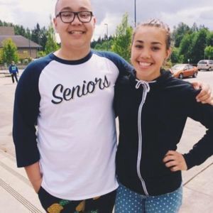 Meet your Posher, Sidney