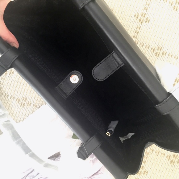 kate spade Bags - BRAND NEW Kate Spade Royal Place Cherise tote kate spade Bags - BRAND NEW Kate Spade Royal Place Cherise tote