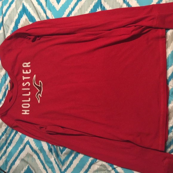Hollister shirt