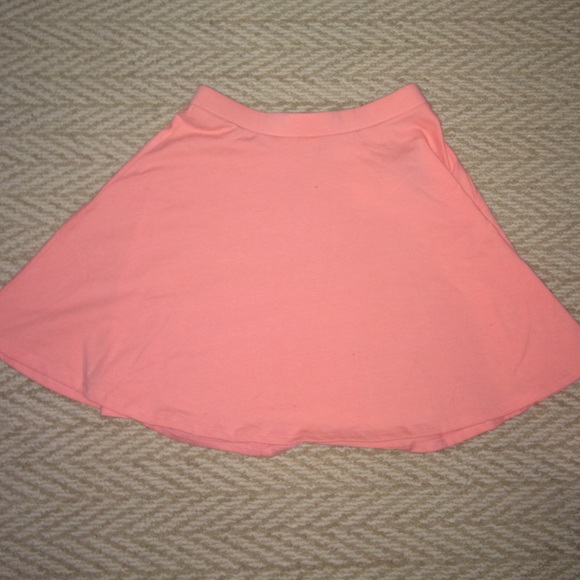 Coral, Cute, Circle Skirt... Size small