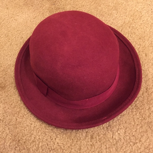 H&M Burgundy Hat