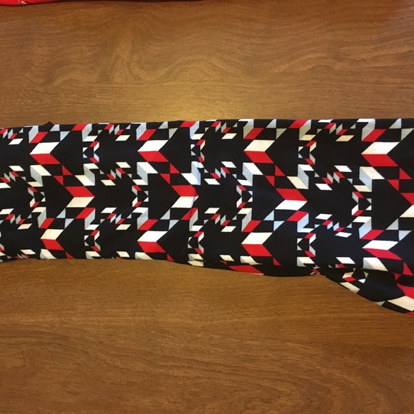 Lularoe yoga band leggings