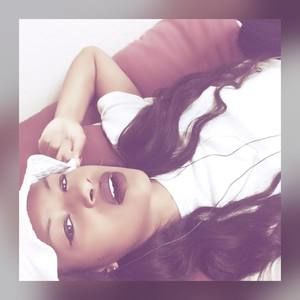 Meet your Posher, Kiara