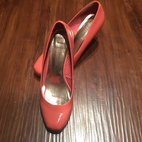 Madden Girl Salmon Heels