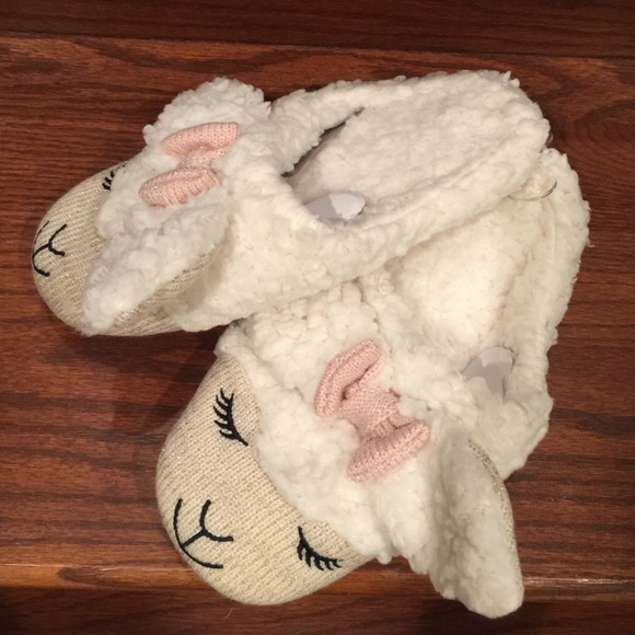 bath body works shoes nwt bath body works slippers poshmark bath and body works slippers