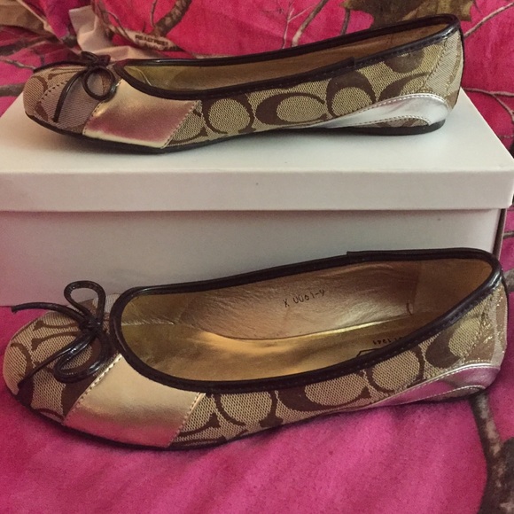 Coach ballet flats size 9