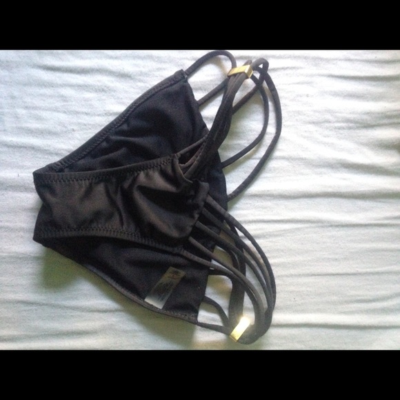 Strappy black  bathingsuit bottoms - Picture 1 of 3