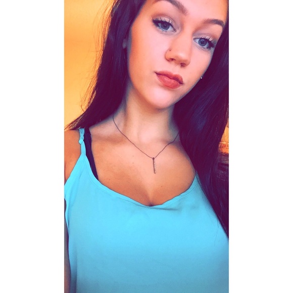 Meet your Posher, Brianna - Picture 1 of 1