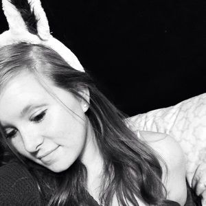 Meet your Posher, Faith