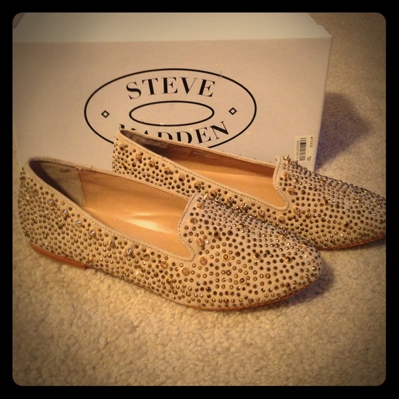 Steve Madden Shoes - Gold Studded Flats