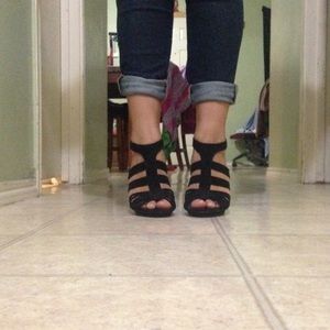 BCBGeneration strappy heels