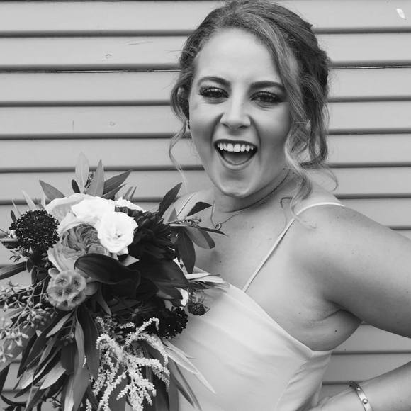 Meet your Posher, Alexandra