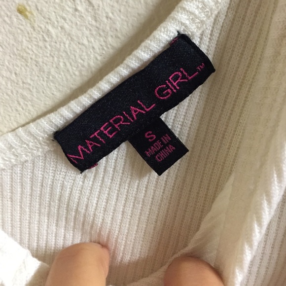 White low v-neck crop top - Picture 3 of 3