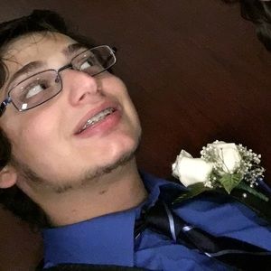 Meet your Posher, Adam