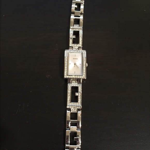 'Guess' watch