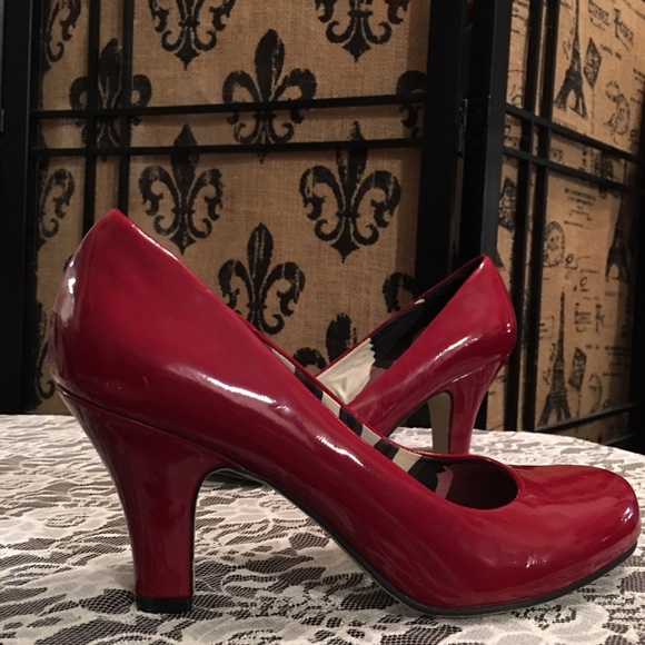 Madden Girl Shoes - Red Madden Girl Heels *👠PRICED TO SELL👠*