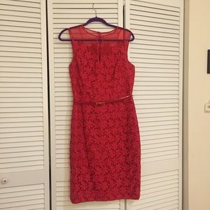 Maggy London dress perfect for the holidays!