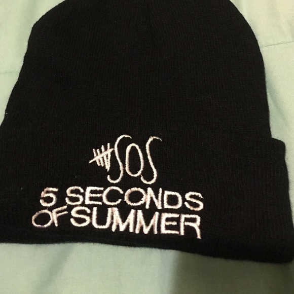 5sos beanie
