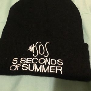 5sos beanie