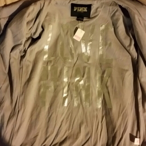 Victoria's Secret Faux Fur Silver Cougar Hoodie - Picture 4 of 4