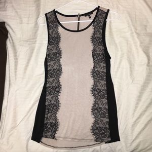 Tank top with lace