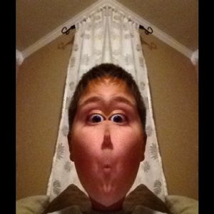 Meet your Posher, Michele