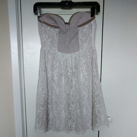 Pins and Needles sweetheart strapless dress - Picture 2 of 2