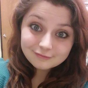 Meet your Posher, Abbie