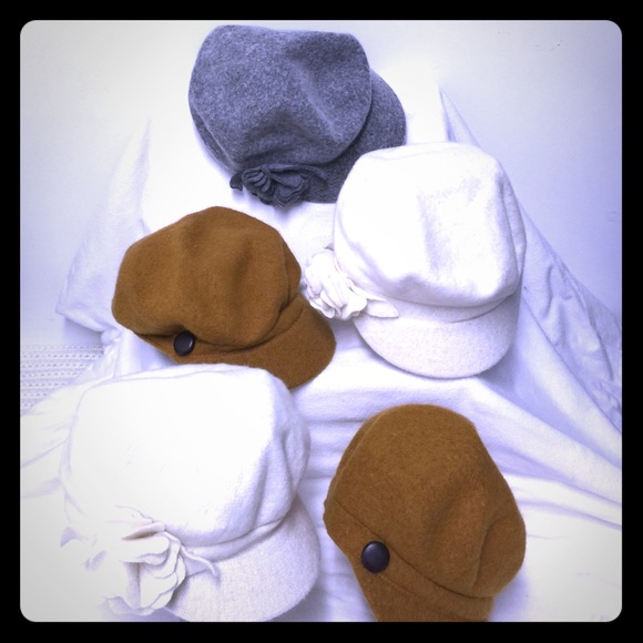 Accessories - 🎈 Only 2 Cream left