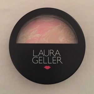 Laura Geller Baked Balance -N- Brighten Foundation