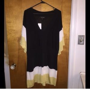 NWT Ashley Stuart tunic
