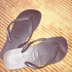 Havaiana black sandals