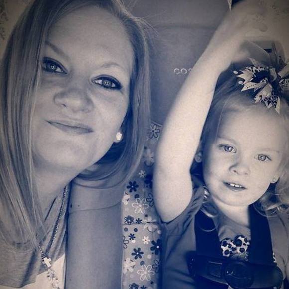 Meet your Posher, Mindy - Picture 1 of 1