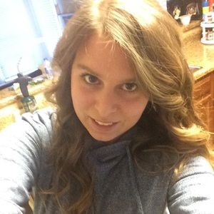 Meet your Posher, Catherine